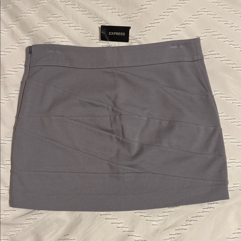 Express Skirt - Picture 2 of 7